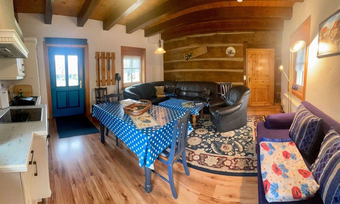Kolonie Appartement | Vacation apartment Eisvogel - thatched house Zum Heuschober