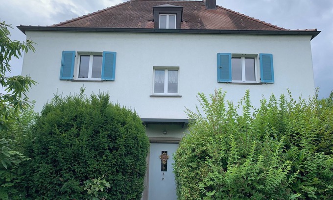 Veitshoechheim Appartement | Vacation apartment on the Main, (65 m²) with balcony and garden
