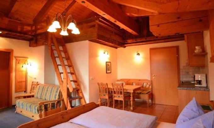 Obervellach Maison | Vacation apartment Goldeck - Almgasthof Himmelbauer