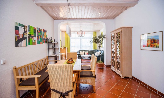 Obertrubach Appartement | Vacation apartment Apfelblüte - Ferienwohnungen Müller