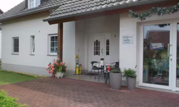Guhrow Appartement | Vacation apartment Haus am Wald in the basement