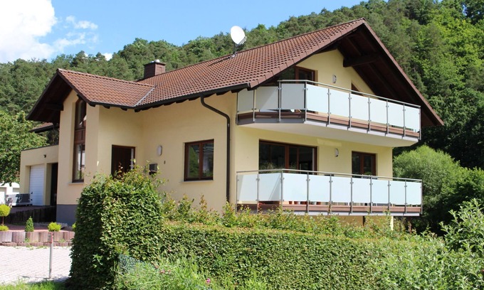 Hemfurth-Edersee Appartement | Apartment Lirum (garden level)