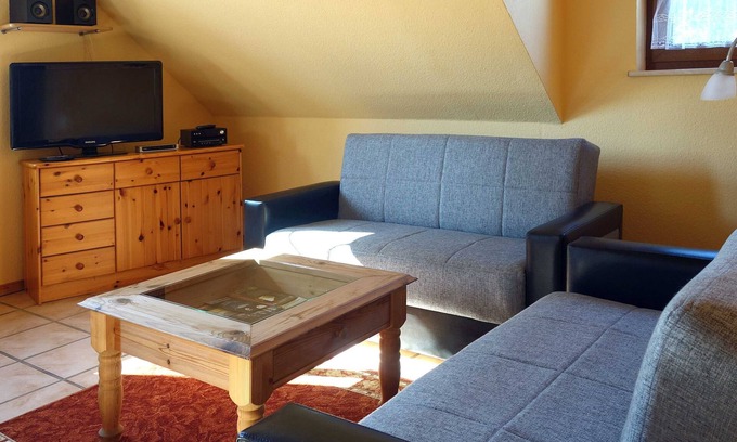 Parow Appartement | Vacation apartment on the upper floor 4 - Ferienwohnungen Kirsch in Parow