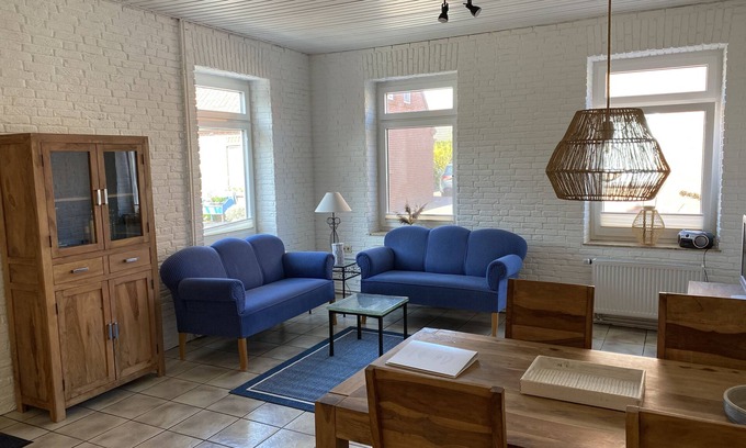 Pilsum Appartement | Vacation apartment "Seestern" with large garden in the heart of Pilsum