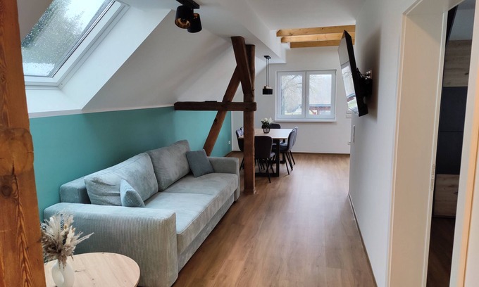 Halbendorf Appartement | Vacation apartment with direct access to the cycle & footpath around Lake Halbendorf