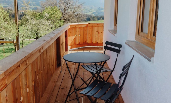 Rohrdorf Appartement | Vacation apartment with wonderful alpine panorama and spacious balcony
