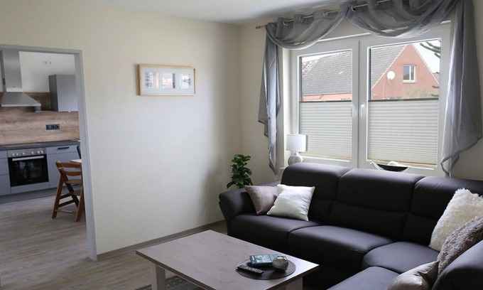 Holthusen Appartement | Vacation apartment with heated indoor pool and sauna - Haus Meta Whg. 1