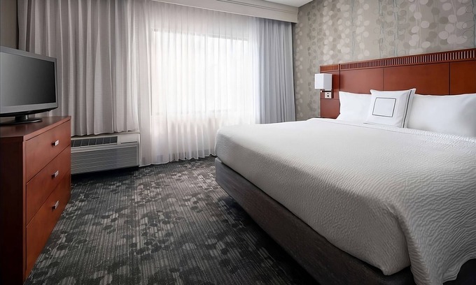 Camelback East Hôtel | Vacation Day Is Always A Great Idea! w/ Outdoor Pool, Close to Colter Park