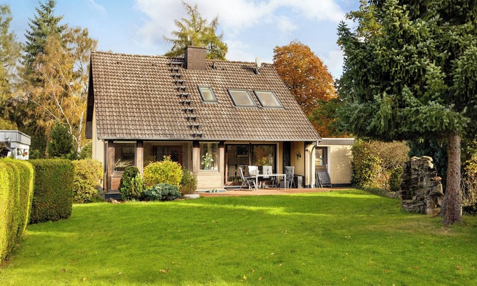Schieder-Schwalenberg Maison | Maison de vacances "Gästehaus Am Mühlenteich" avec terrasse privée, jardin privé et Wi-Fi