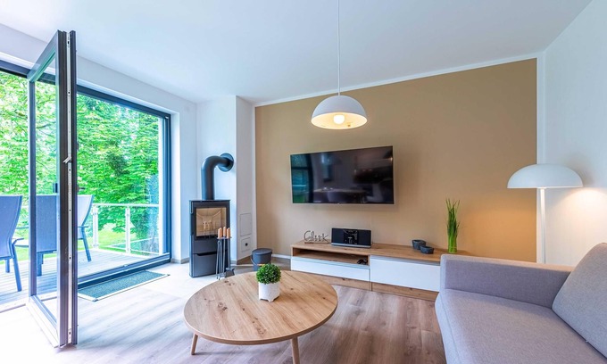 Krakow am See Appartement | Vacation directly on Lake Krakow in an apartment with balcony