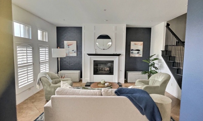 Channel Islands Maison | Vacation home at Westport at Mandalay Bay 1