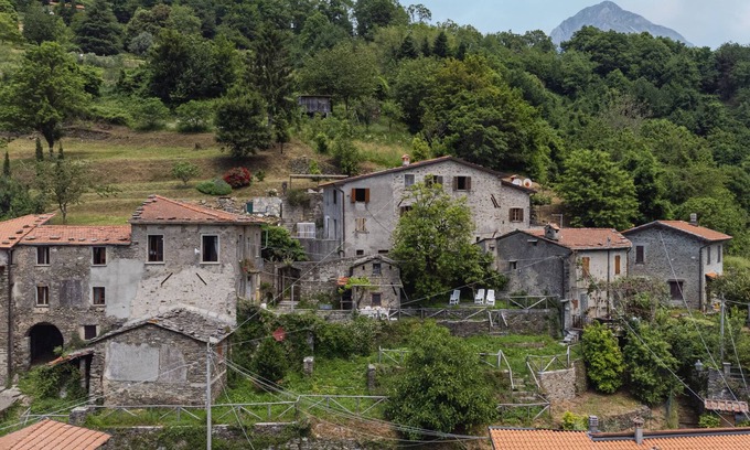 Stazzema Maison | Vacation home Bianca by Interhome