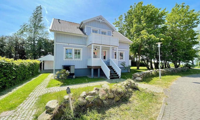 Wiek Maison | Vacation home by the water / Wiek on Rügen