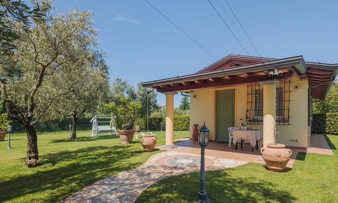 Massa Maison | Maison Colli by Interhome