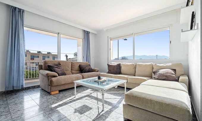 Santa Barbara Maison | Maison de vacances "Ca La Pepa" avec vue sur la montagne et 5 terrasses privées