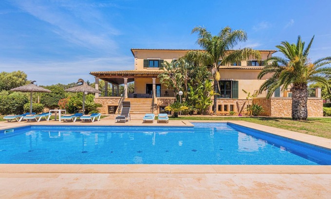 Ses Salines Maison | Maison "Can Bou" avec vue sur les montagnes et la mer, piscine, Wi-Fi, balcon, jardin et terrasse