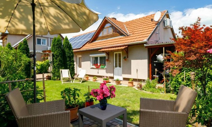 Balatonszemes Maison | Maison Duetto by Interhome