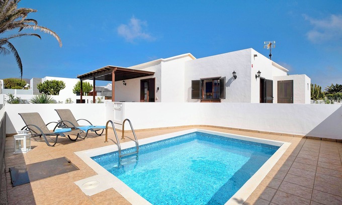 Charco del Palo Maison | Maison de vacances "El Charco Azul" avec piscine, terrasse et Wi-Fi