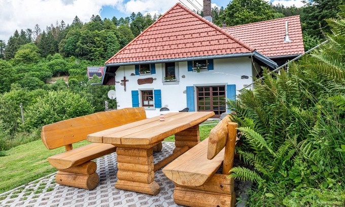 Herrischried Maison | Maison "Ferien Alm Alfret" avec vue sur les montagnes, terrasse partagée et Wi-Fi