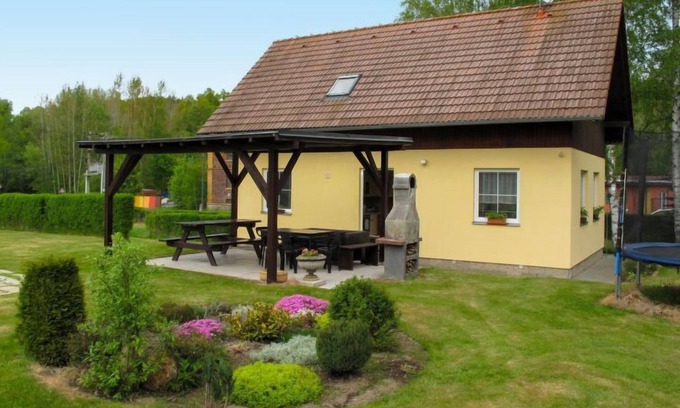 Mnisek Maison | Maison Fojtka by Interhome