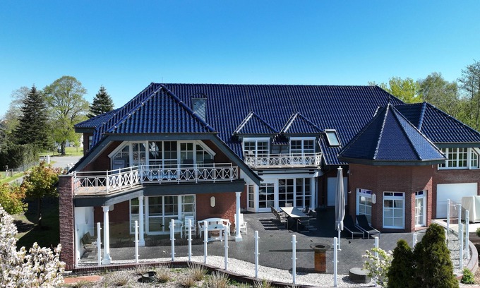 Ruhn Maison | Vacation home for 12 guests with 570m² in Rühn (171845)