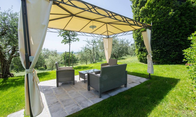 Camucia Maison | Vacation home for 13 guests with 450m² in Cortona (273279)