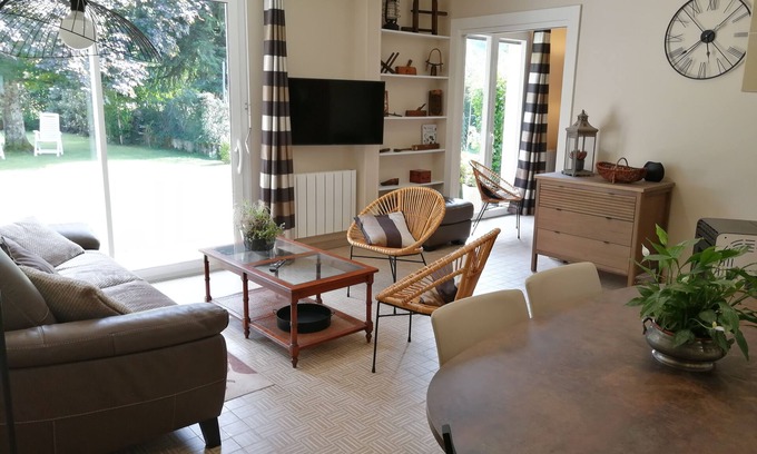 Oust Maison | Maison de vacances pour 4-6 personnes au pied des Pyrénées Ariégeoises