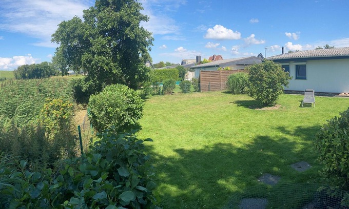 Neufeld Maison | Vacation home fresh breeze directly on the North Sea dike