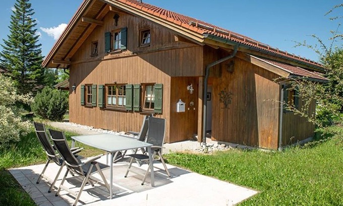 Reichenbach Maison | Vacation home Fuchsweg in the vacation village Reichenbach (F25b) - Holiday home with large covered outdoor seating area