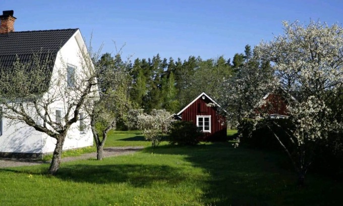 Jarnforsen Maison | Vacation home in Sweden with large garden, close to the lake in Småland
