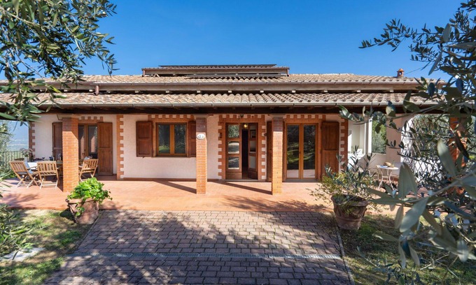 Pergine Valdarno Maison | Maison de vacances à Pergine Valdarno avec 3 chambres à coucher, 6 couchages