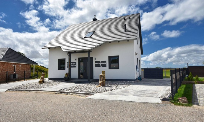 Dreschvitz Maison | Vacation home Kranichblick with sauna, gas fireplace and house ventilation