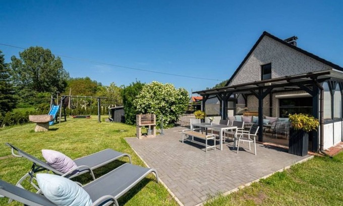 Zirkow Maison | Vacation home LandLust - with whirlpool near Binz