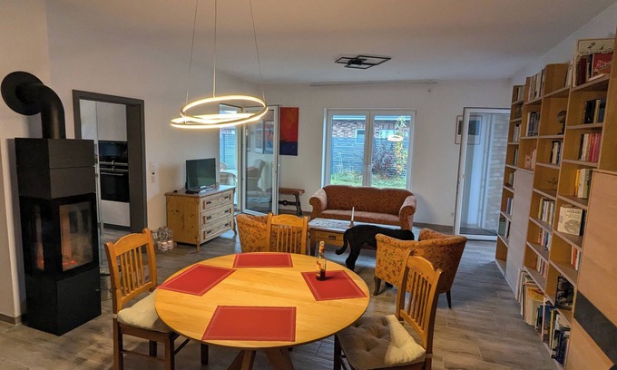 Weener Maison | Vacation home Magnolia Möhlenwarf - conservatory and garden 4 persons + pet