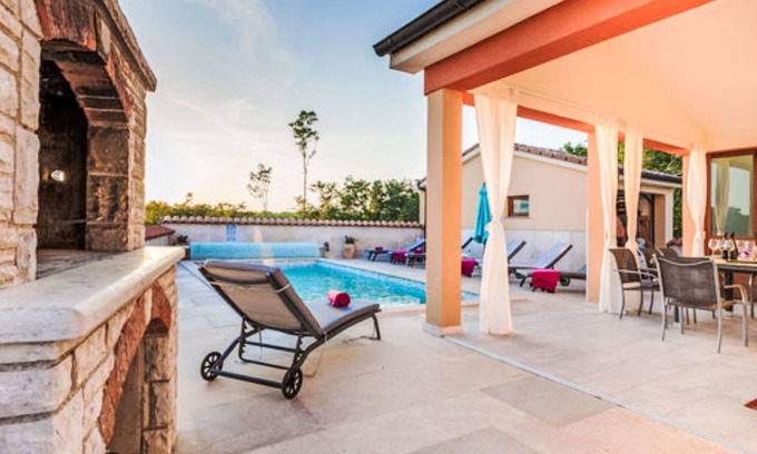 Pinezici Maison | casa Manera by Interhome