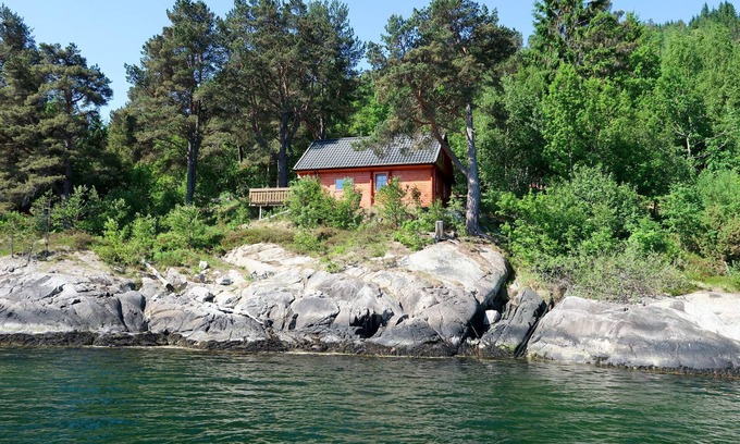 Balestrand Maison | Vacation home Maria by Interhome