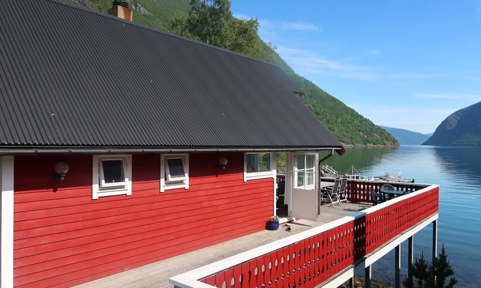 Vik Maison | Maison Njord by Interhome