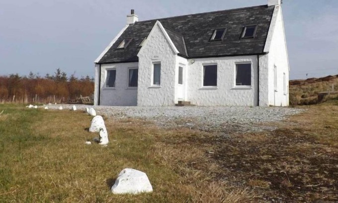 Halistra Maison | Vacation home Tigh Sona in Isle of Skye - 4 persons, 2 bedrooms
