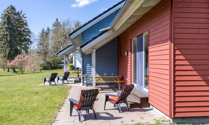 Schmadebeck Maison | Vacation home Ulrike - Baltic Sea country vacation on the vacation farm OFC 21