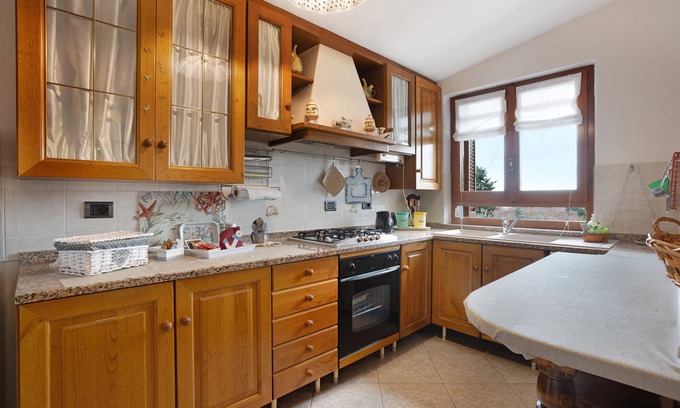 Massa Maison | Vacation Home "Vacanze A Casa Di Paolo" with Balcony