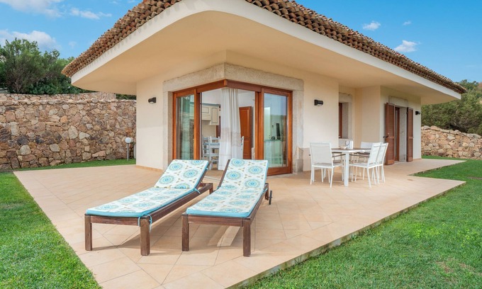 Capo d'Orso Maison | Maison de vacances "Villa Piana" avec vue sur la mer et les montagnes, terrasse et jardin