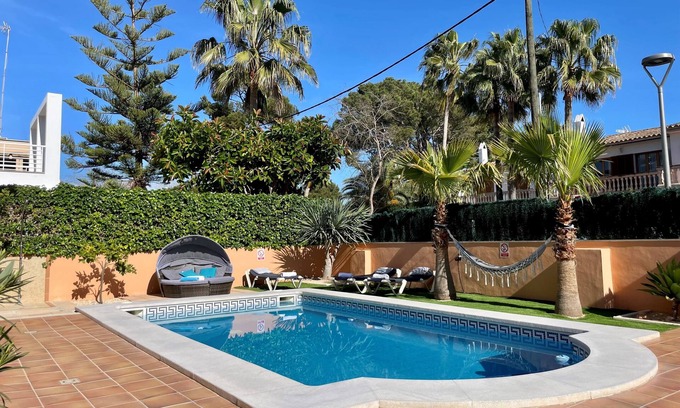 Les Meravelles Maison | Maison de vacances avec piscine pour 8 personnes