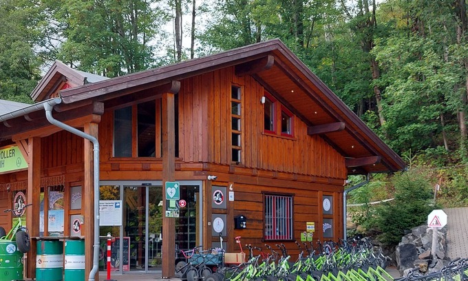 Braunlage Maison | Vacation home with garden for up to 21 people with sauna. Central and quiet in Braunlage