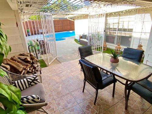 Buckner Terrace - Everglade Park Maison | Vacation Home with Private Pool