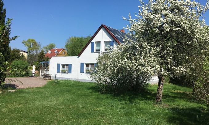 Henriettenhof Maison | Grande maison de vacances pour 9 personnes avec grand terrain, barbecue + sauna + lac