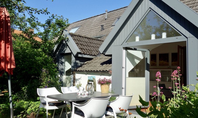 Wolthusen Maison | Vacation home Wolthuser Warf 3 - idyllic living for 4 close to the city dog-friendly