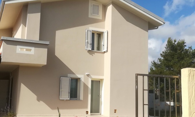 Sant'Anna Arresi Maison | Vacation House i TRE PINI- 2 KM FROM THE BEACH OF PORTO PINO
