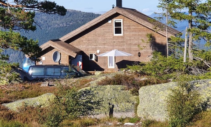 Kviteseid Cabine | Description House/ Vradal and surroundings