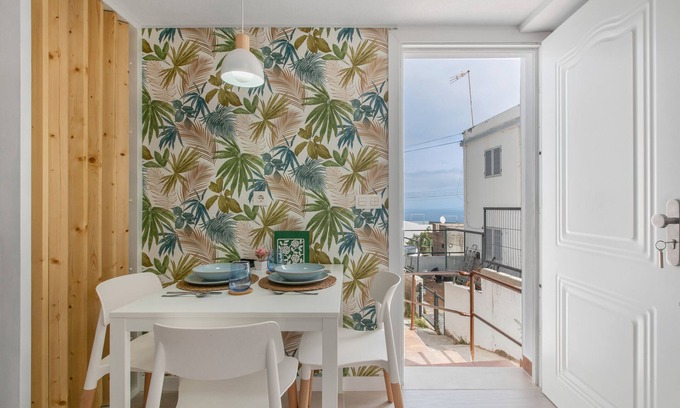Punta del Hidalgo Appartement | Vacation 'Mini Casa Azul' with Sea View and Wi-Fi