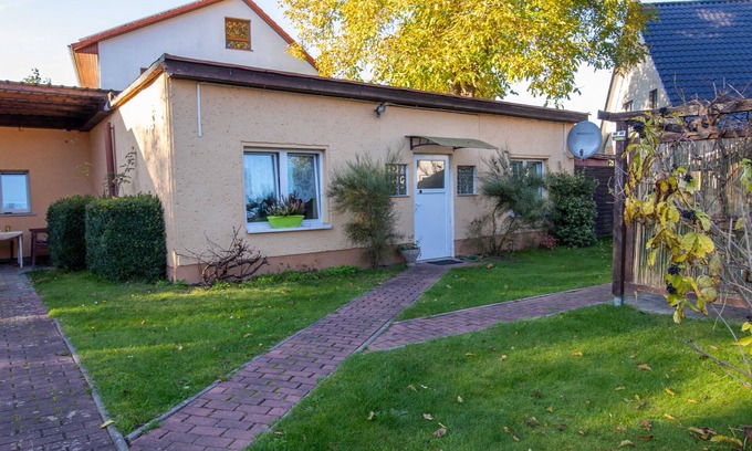 Eldena Appartement | Vacation room 2 - Holidays at Bierbach